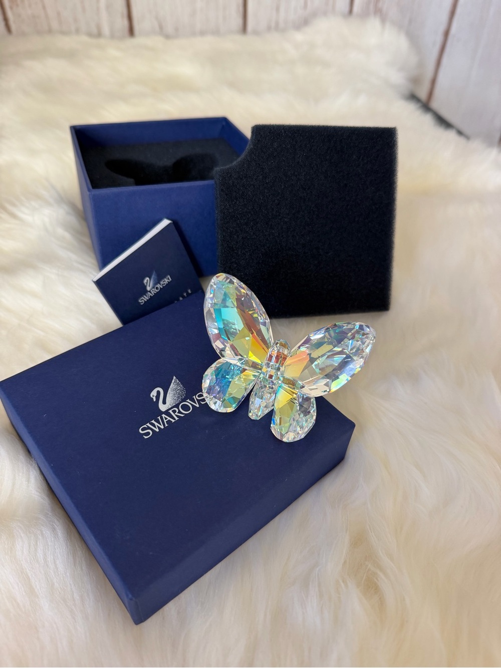 Swarovski Aurora Borealis Brilliant Butterfly Crystal Figurine Box COA Retired